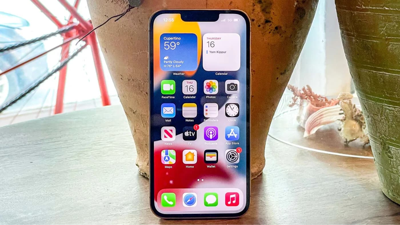 iPhone 13 Pro Display Price & Screen Replacement Cost in India