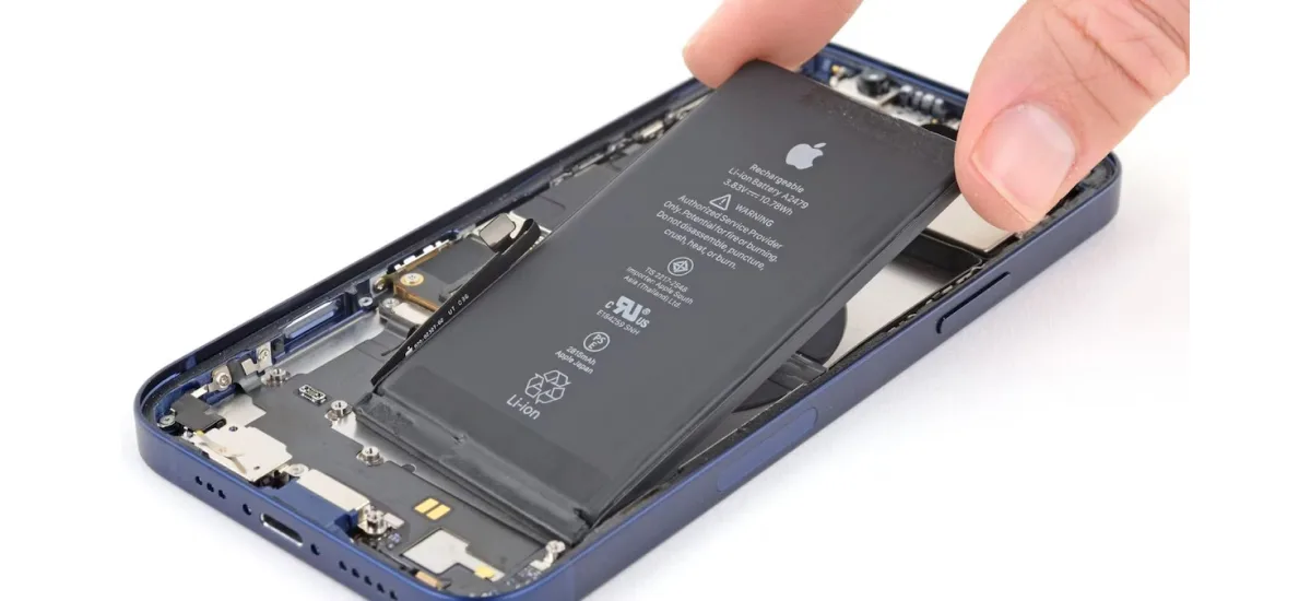 iPhone 15 Plus Battery Price & Replacement Cost in India