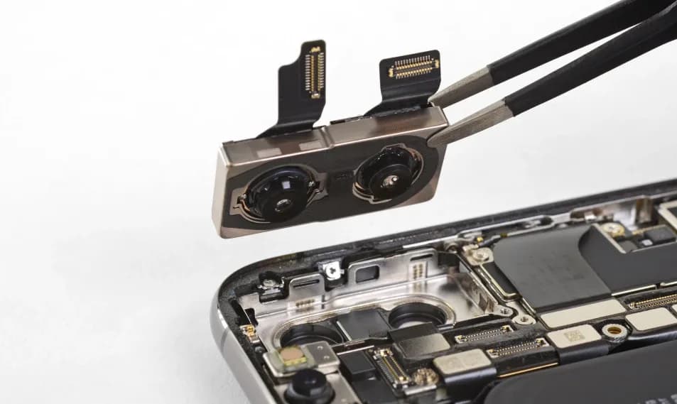 iPhone camera repair at iTweak