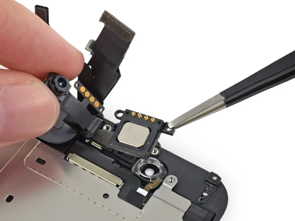 iPhone ear speaker repair at iTweak
