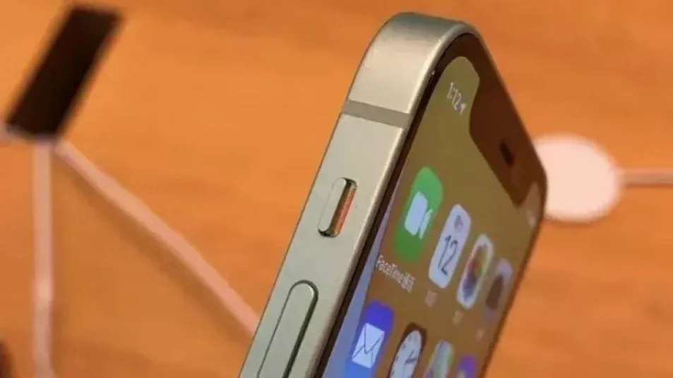 iPhone repair at iTweak